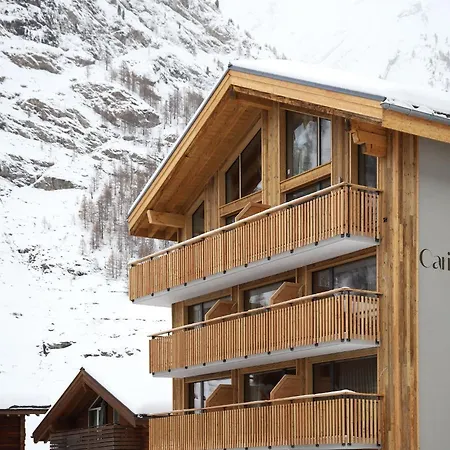 Carina Hotel 3*