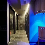 Ξενοδοχείο Carina - Design&lifestyle 3*